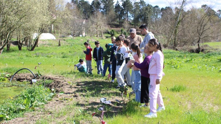 Decorreu no Centro Escolar de Fermil apresentação do projeto "Pensar Global, Agir Locar...à Mesa" integrado no PNAES - plano Nacional de Alimentação Equilibrada e Sustentável.
